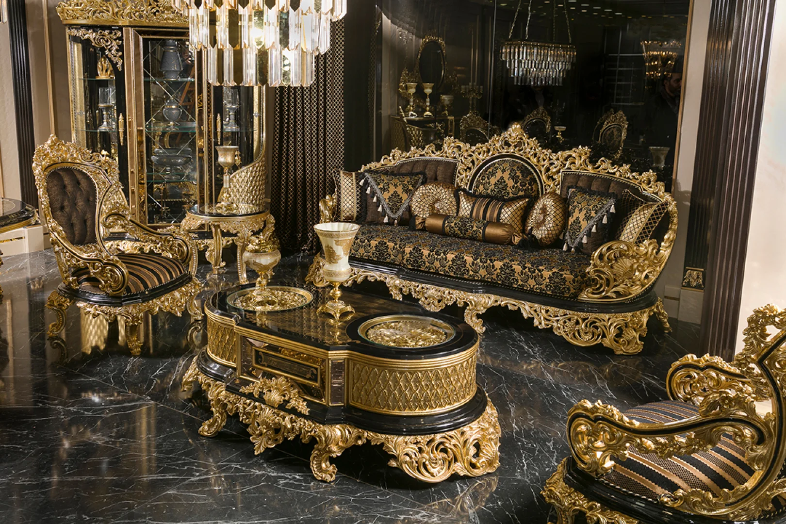 Black Classic Sofa Set